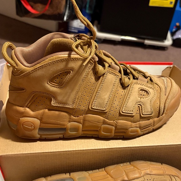 Nike Air More Uptempo (EU - 39 ) (kid 6.5) - Picture 3 of 4